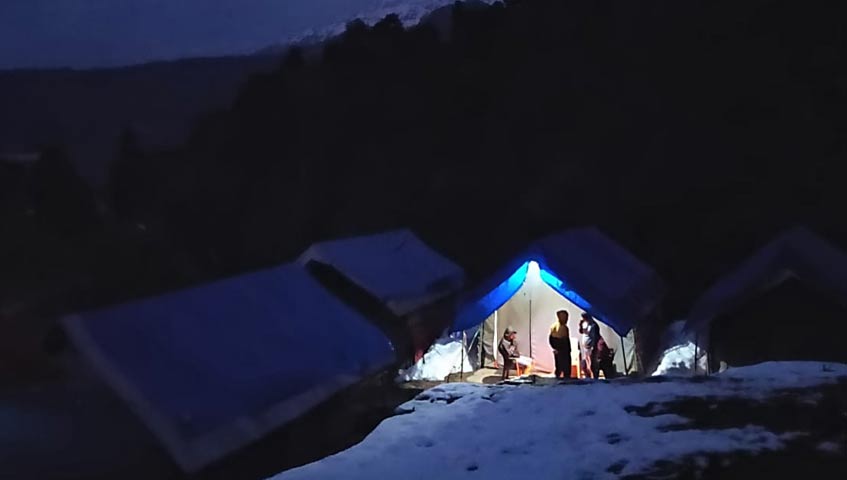 Chopta Delxue Camp